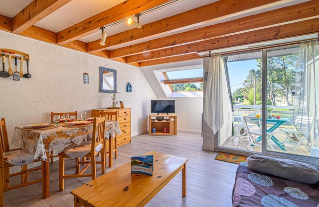 Studio Phare de Kernevest-1 by Interhome