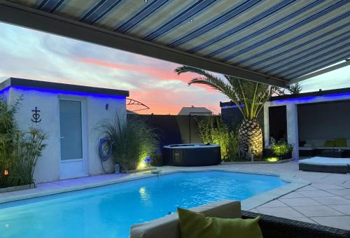 Studio Piscine Pa Ni Pwoblem