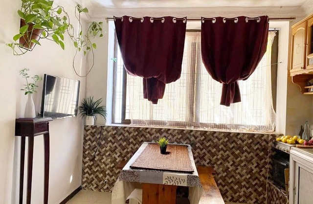 Studio Propre Avec Garage à Valmascort Annaba