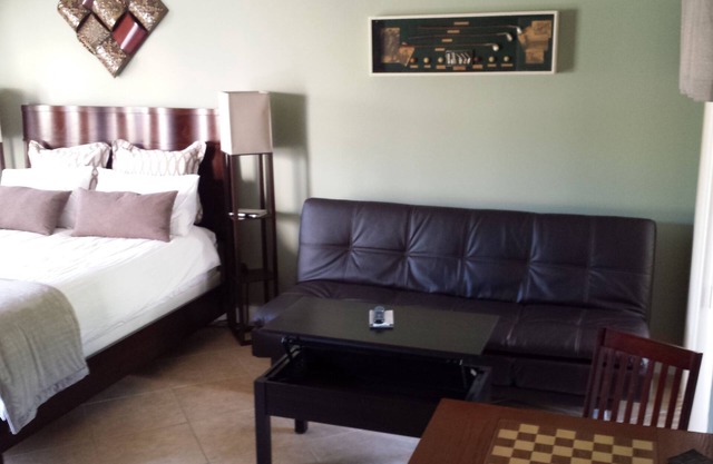 Studio Steps from Heated POOL!