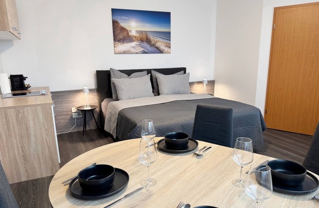 Studio-Superior-Private Bathroom-City view