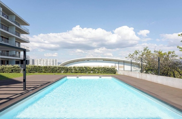 Studio w/Terrace, Pool and Gym | Antas by Host Wise