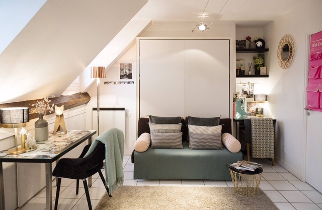 Studio With a Nice View of Paris - Luxury Building in the Heart of the Marais