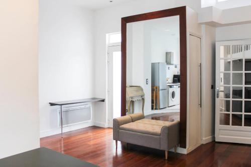 Studio with patio 15 min by subway from Paris