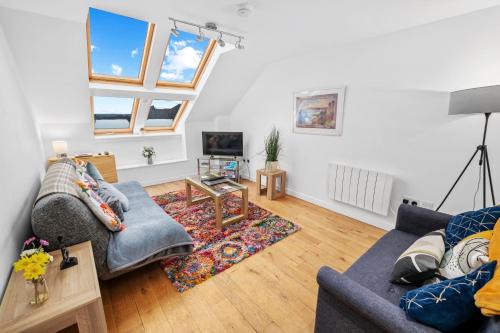 Stunning 2BR Loft Apt in Oban - Sea Views