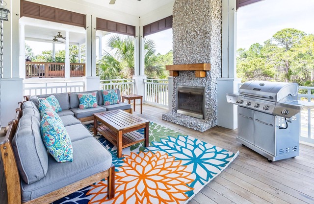 🐟Stunning 30A Home-Gorgeous Deck-Stay Salty