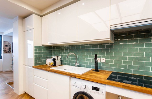 Stunning apartment - 3BR/10P - Bastille/Voltaire - D