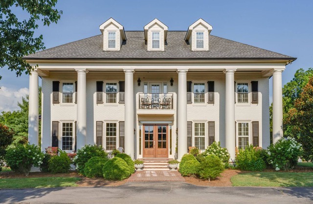 Stunning Franklin Equestrian Estate with Pool