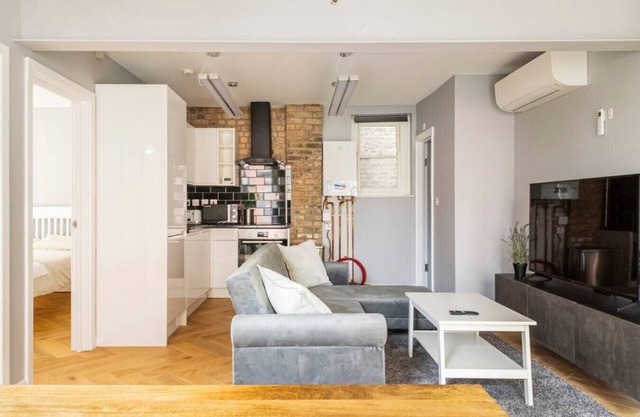 Stunning Hatton Garden Apartment