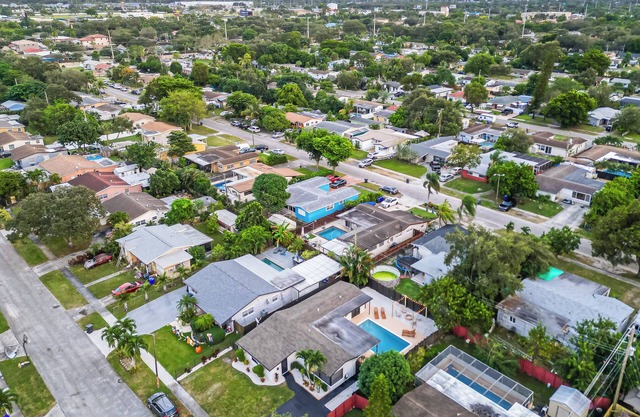 Stunning Heated Pool Home Retreat Hollywood