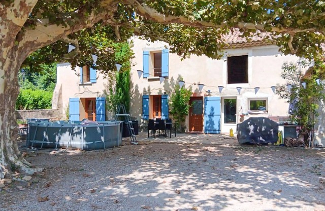 Stunning home in Sarrians