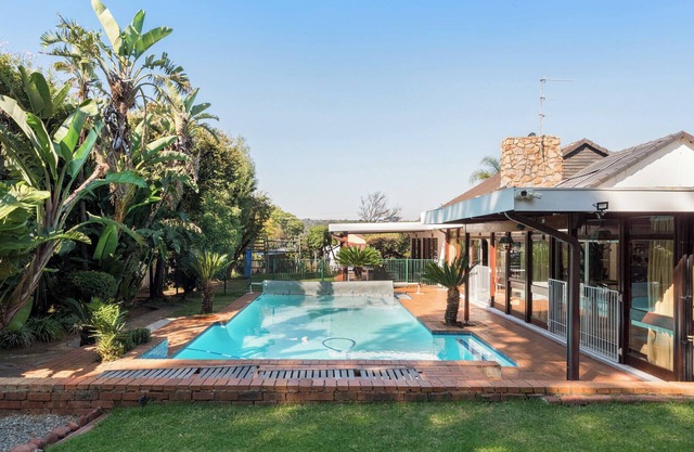 Stunning Luxury Mansion, Backup Power, Pool, Table Tennis, Superfast Wifi Office