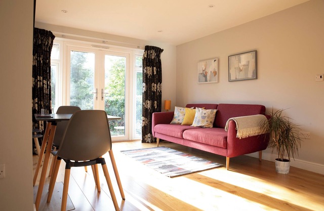 Stunning one bed apartment in the Stroud Valleys