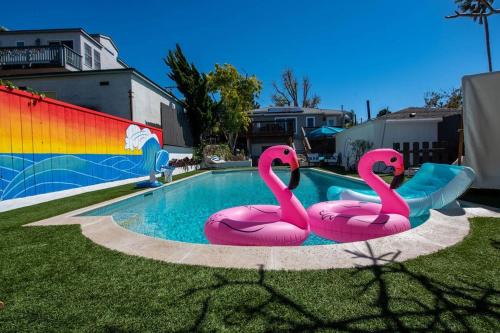 Stunning Paradise Villa: Pool–Game Room–WOW