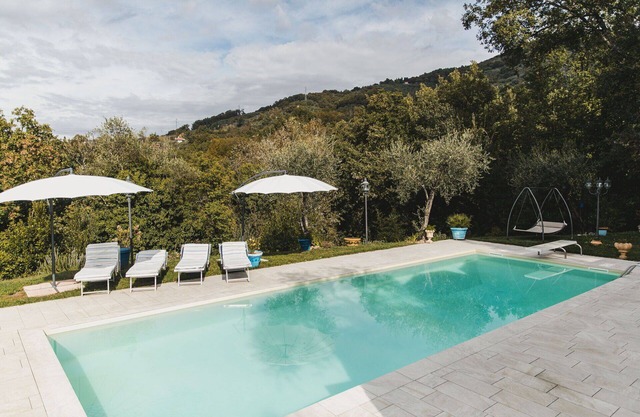 Stunning private villa for 12 guests with WIFI, A/C, private pool, TV, patio and panoramic view