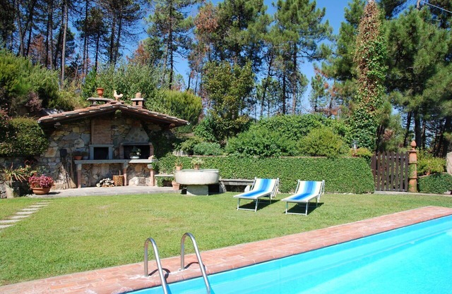 Stunning private villa with private pool, A/C, WIFI, TV, terrace and panoramic view, close to Lu.