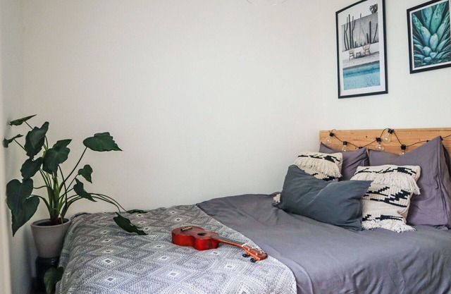 Stunning private villa for 2 people with TV, terrace and pets allowed