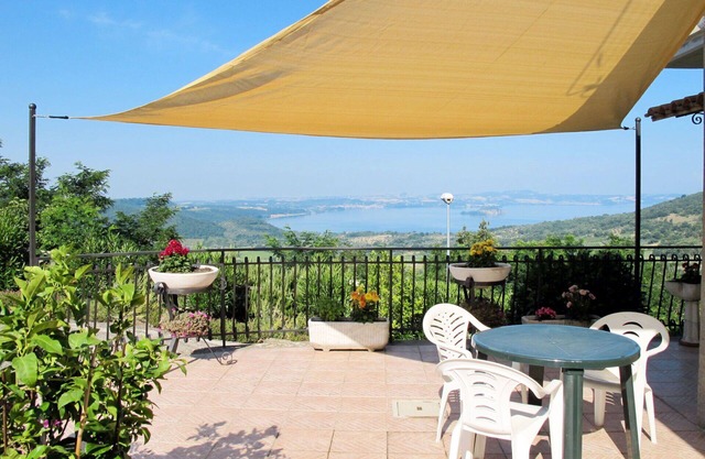 Stunning private villa for 5 people with WIFI, TV, terrace and pets allowed