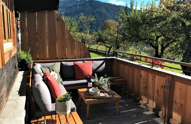Stunning private villa for 2 people with WIFI, TV and patio