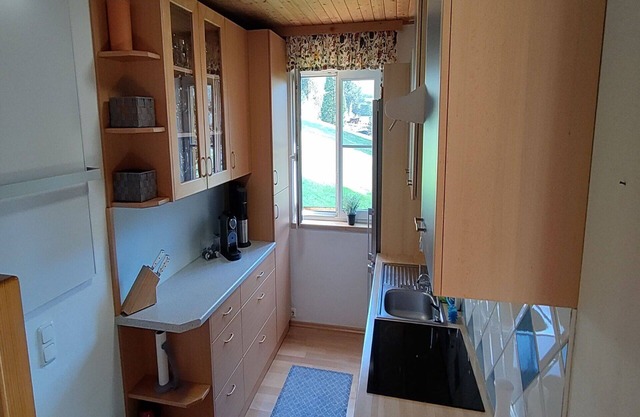 Stunning private villa with hot tub, WIFI, TV, terrace, pets allowed and panoramic view