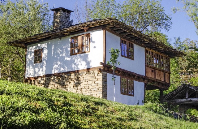 Stunning private villa for 5 people with WIFI, pets allowed and panoramic view