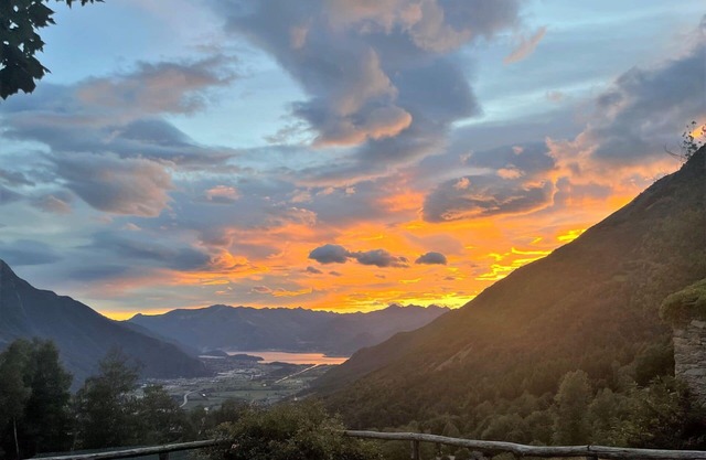 Stunning private villa for 6 people with WIFI, TV, patio and pets allowed