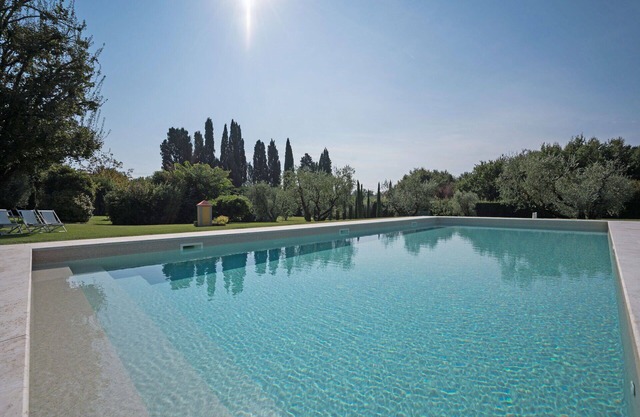 Stunning private villa for 12 people with private pool, WIFI, A/C, TV and panoramic view