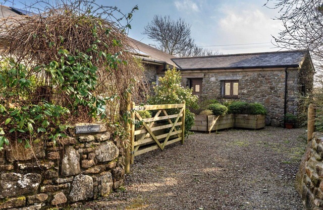 Stunning villa for 6 guests