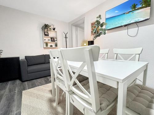 Stuttgart Group Base Zentrale Ferienwohnung für bis zu 8 Personen