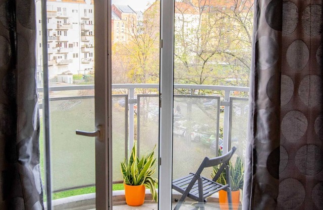 *Style* Studio with kitchen and balcony - Luga Homes - Mitte