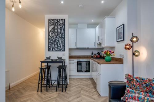 Stylish 2 Bedroom Apartment in Belfast