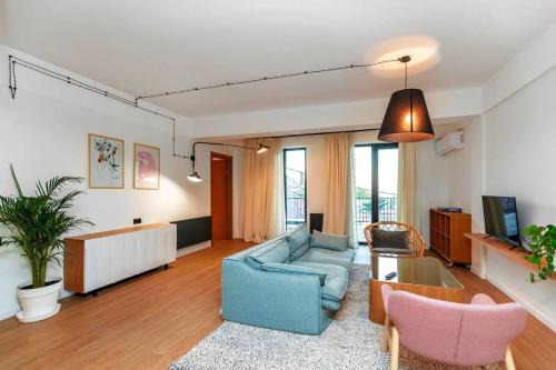 Stylish 2BR apt w huge terrace in Old Tbilisi