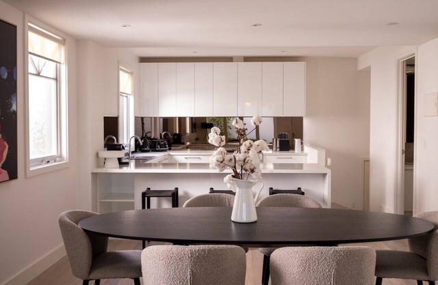 Stylish 3-Bedroom in the Heart of South Yarra