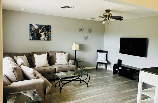 Stylish 3BR House – Prime Location Near OU & Shops