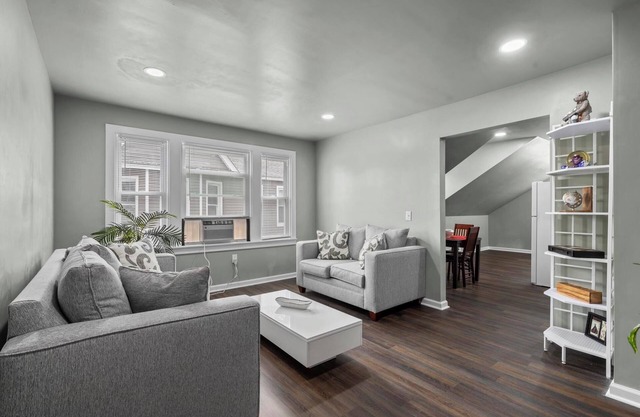 Stylish 3BR ★ Super Fast Wi-Fi + Free Parking ★ Cancel Anytime! 10 Mins to WeHa