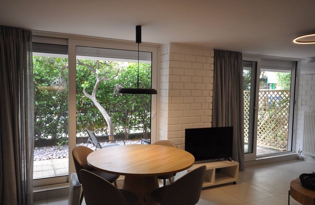 stylish apartment in Voula center close to the beach