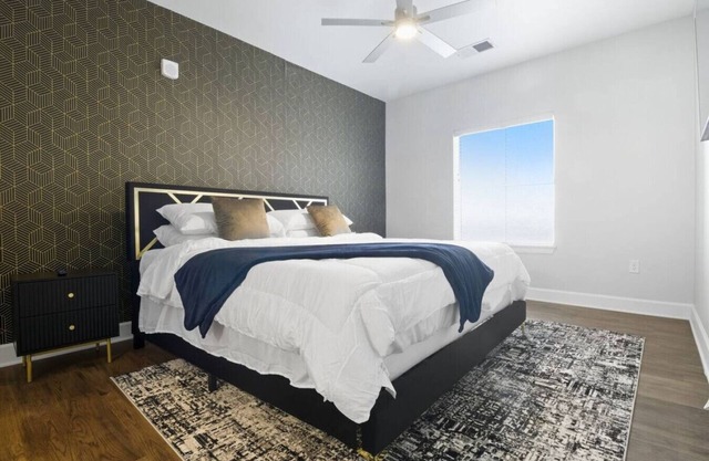 Stylish & Charming 2BR ~ Nashville Retreat