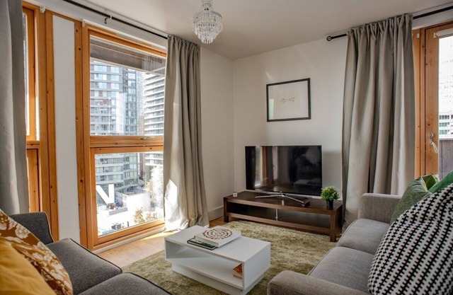 Stylish cosy flat in Canary Wharf