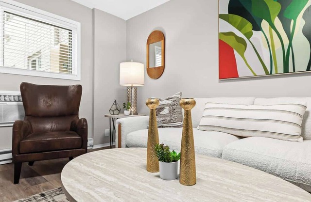 Stylish Gem in Hazel Park | 1BA | 2BD