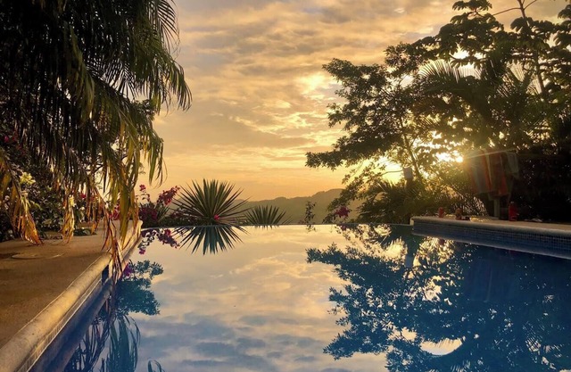 Stylish Jungle Home, Nosara, Samara & Ocean Views, 1 bdrm, Starlink Wifi