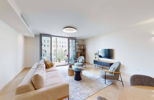 ★ Stylish MAMILLA 2 masters ★ VIEW balcony ★ Parking ★