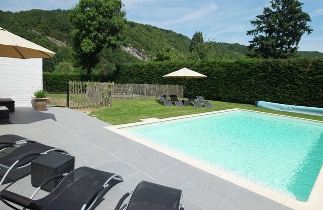 Stylish Mansion in Hastière with Swimming Pool