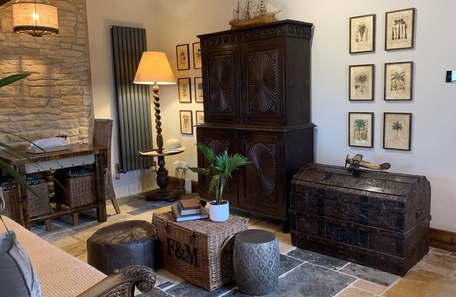 Stylish One Bedroom Cotswold Cottage in Churchill Oxfordshire