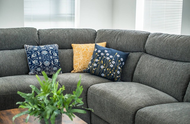 Stylish spacious 2-bedroom apartment furnished to a high standard.