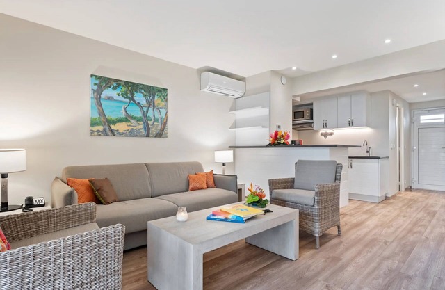 Stylish Suite by the Sea with Exclusive Beach Access & Water Activities