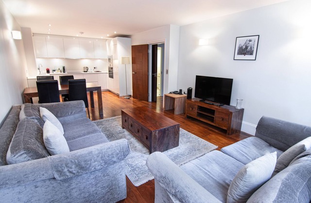 Stylish two bedroom apartment with sofa bed