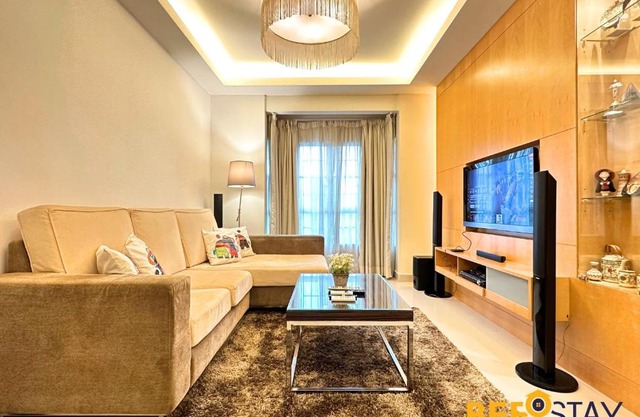 Subang Avenue/5Min to LRT/Netflix/Youtube/100 mbps