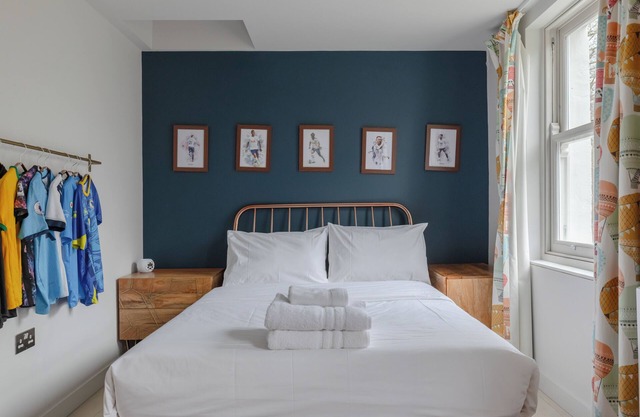 Sublime 4 BDR House Park Views London Fields