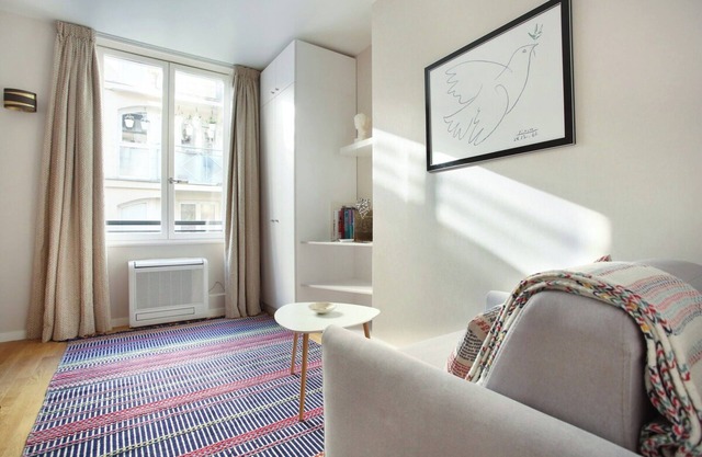 Sublime and new Studio Le Marais/Beaubourg