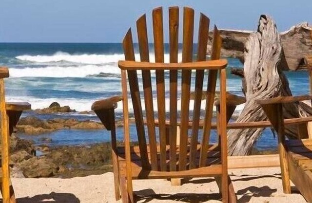 Sueno del Mar Beachfront Hotel